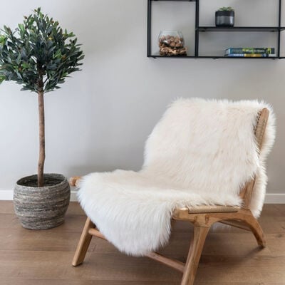 House Nordic keinotekoinen lampaantalja 60x180 cm harmaa